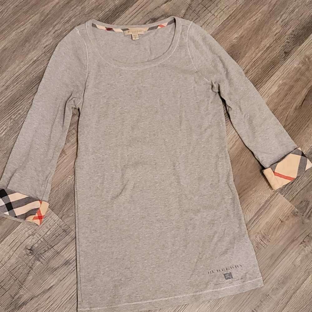 Burberry 3/4 Sleeve Grey Shirt Cuffed